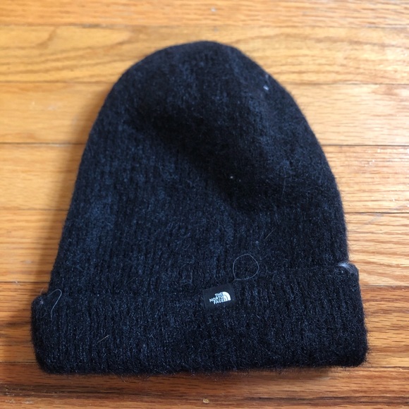 The North Face Beanie - Picture 1 of 3
